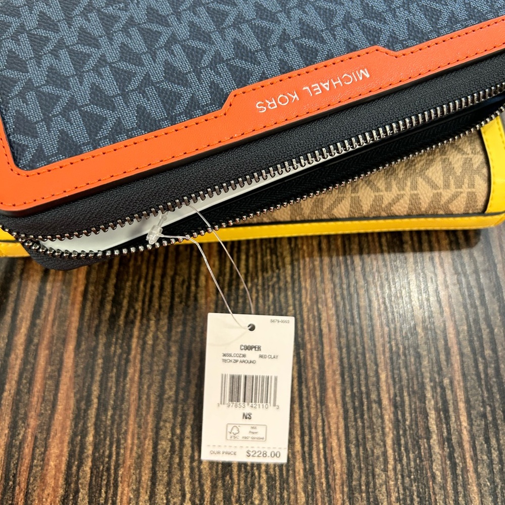 Michael Kors Cooper Tech Zip Around NWT blue orange men wallet signature logo - Picture 4 of 9